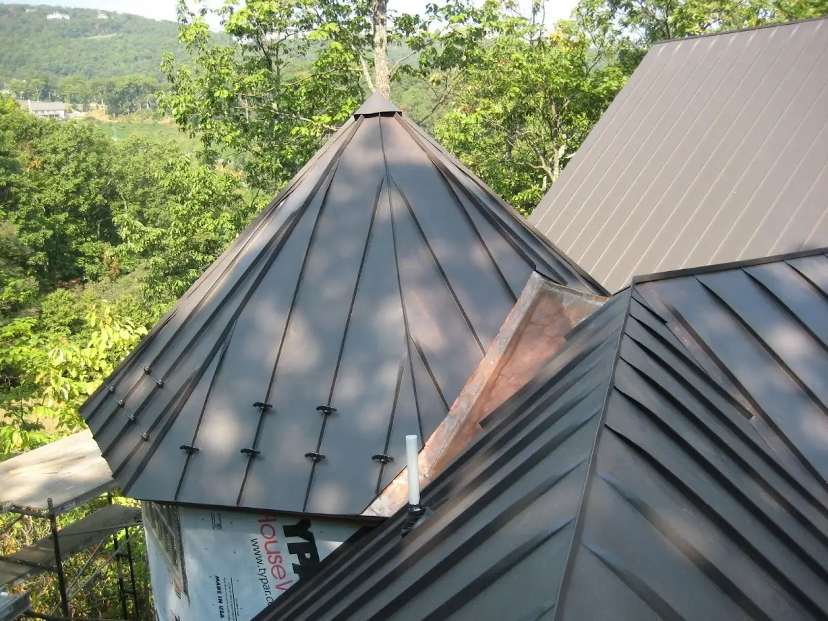 Professional Roof Tarp Installation by Craftsman Roofing in Crystal Point